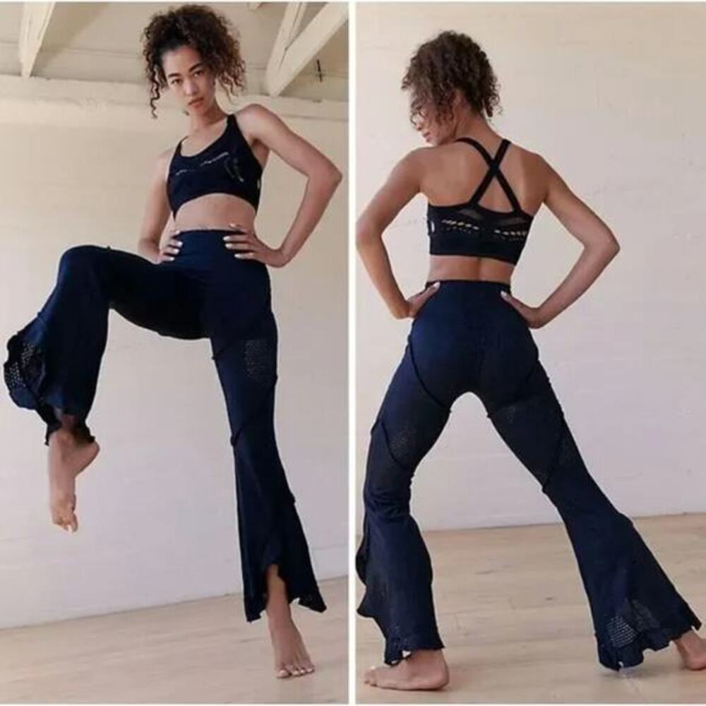 New!  Free People Now‎ You See Me Flares black pants, S